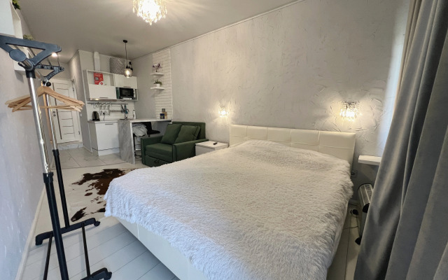 Nakhimov Light Apartments