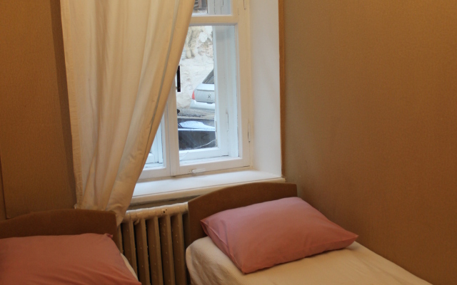 Old Flat Gostevoy Dom Na Vosstaniya
