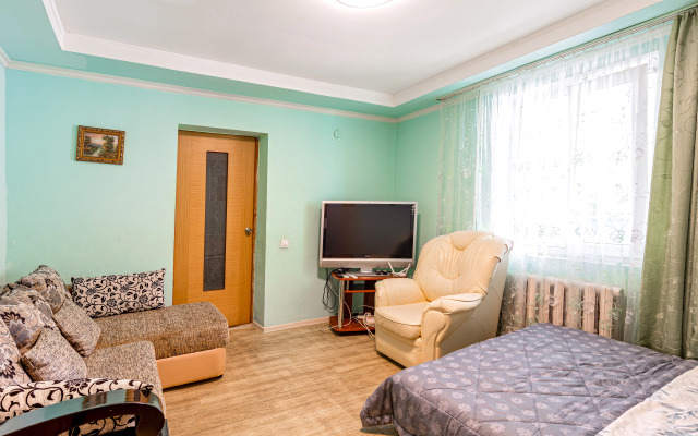 Na Vishnyovoy 36 Guest House