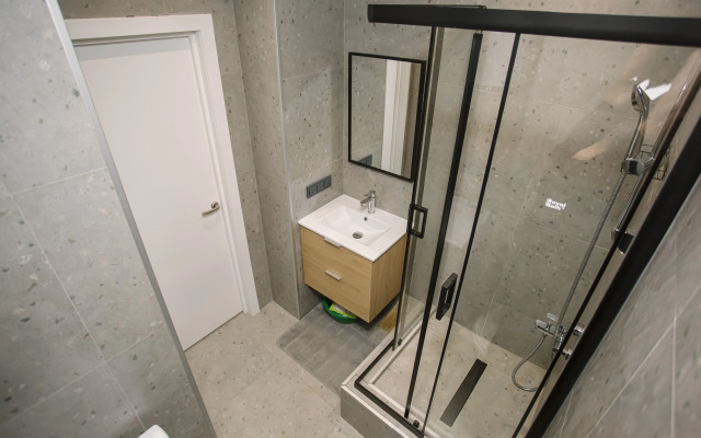 Serdtse Yaroslavlya Grey Apartments