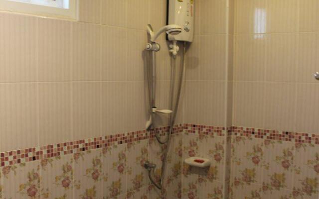 Fulla Place Hotel
