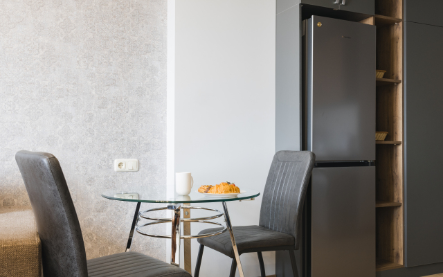 KeyGo #0068, 1 Bedroom, Near English Park Apartments