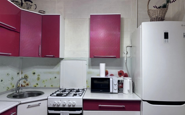 Квартира Дом 89 2комн в Мирном 2/4