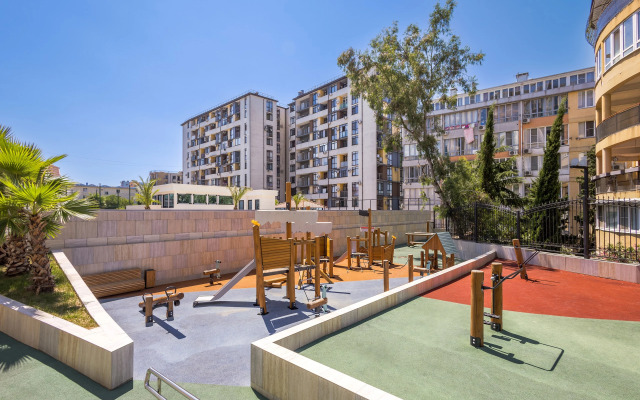 Квартира Уютная с Бассейном на Территории МореСолнцеАпарт