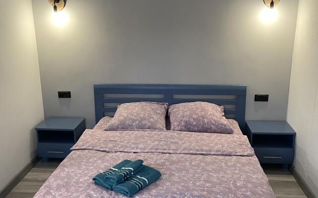 Апартаменты с Видом на Озеро в Центре Черняховска