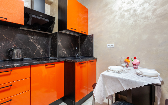 Uyutnaya dlya 4 gostey ryadom s parkom Yuzhnoy kul'tury Flat