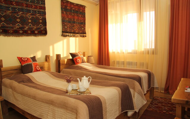 Hotel Silk Road