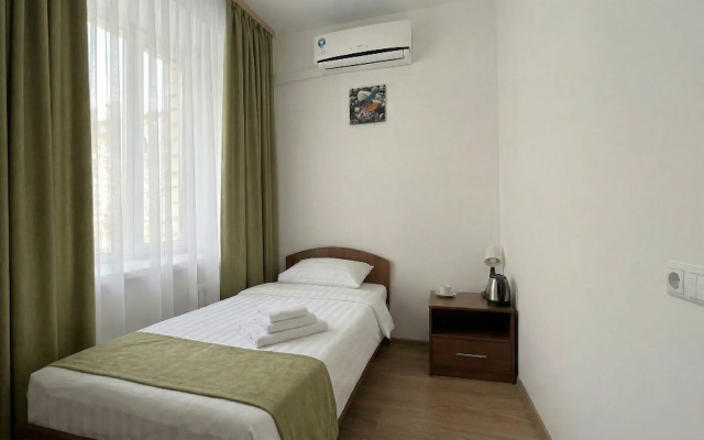 Отель Глобус