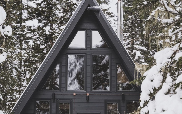 Zvezda Mamaya Chalet