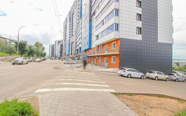 Studiya na Smolina 67/1 Flat