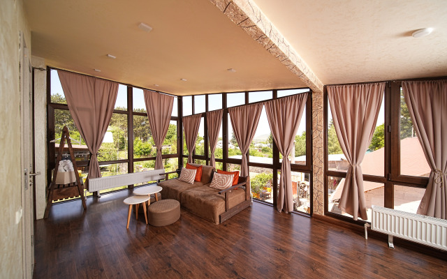 Hotel EcoLife Lodge & Restaurant