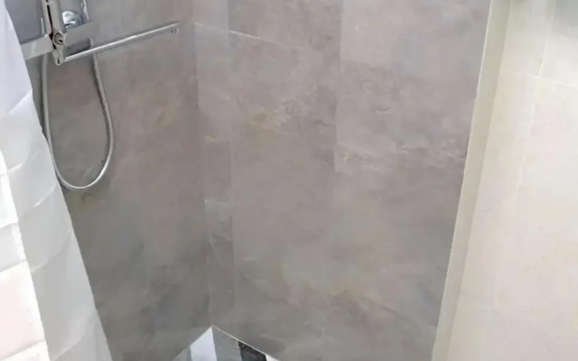 1-Komnatnaya v Hizhneimepetinskoy Buxte Flat