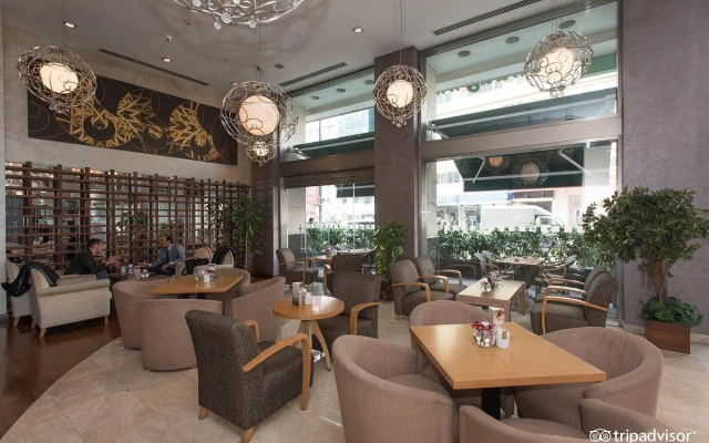 Holiday Inn Istanbul Sisli by IHG