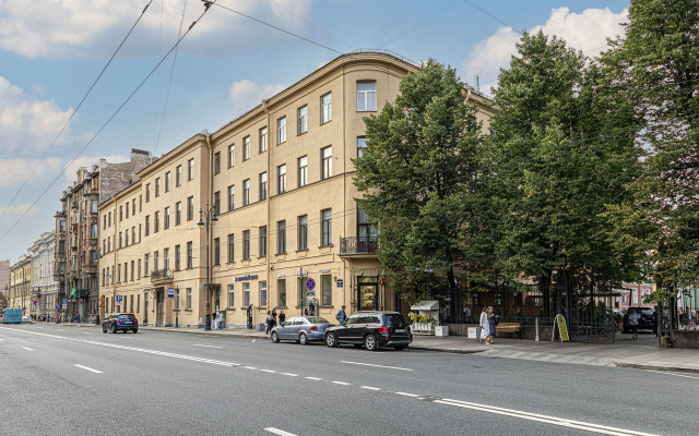 vCentre on Kirochnaya street duplex Apartment