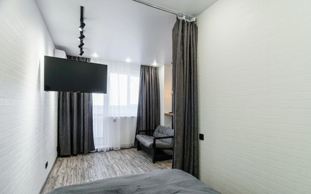 Na 22 Etazhe S Vidom Na Reku Apartments