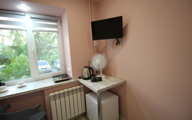 Studiya ne Daleko ot Metro Flat