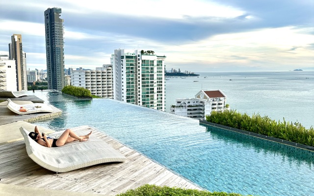 Baan Plai Haad Wongamat Apartments