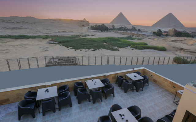 Pyramids land Hotel