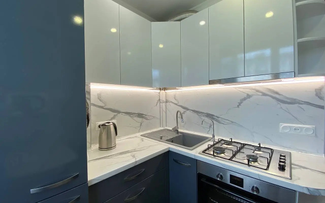 Ryadom S Tsentrom Flat