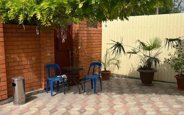 Solntse & More Guest house