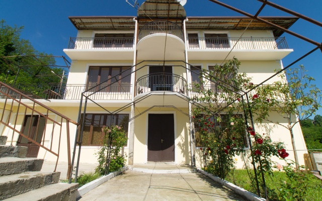 Bagrat Guest House
