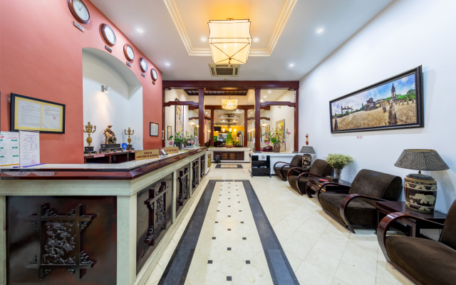 La Dolce Vita Hotel