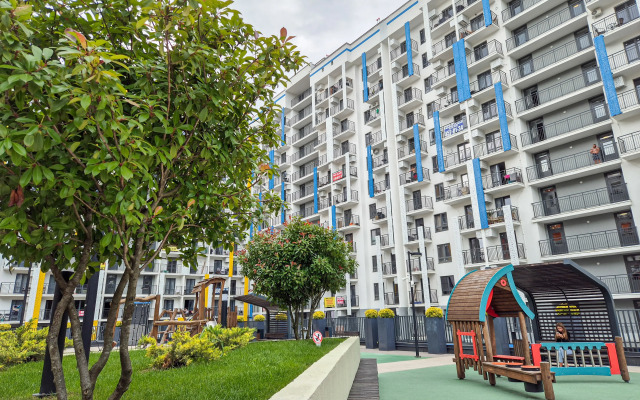 Svetlaya studiya s balkonom na 9 etazhe Flat