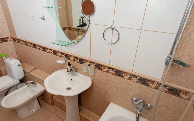 Svetlaya Ryadom S Morem Flat