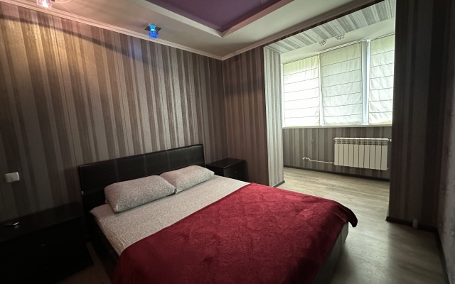 Na Ulitse Mate Zalki 7А Apartments