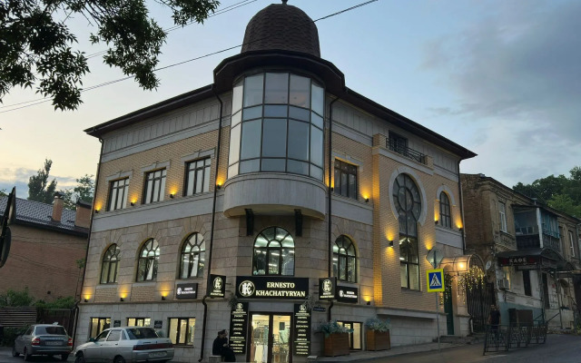 Vysota 525 Hostel