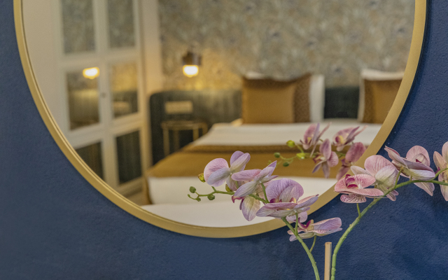 Ayramin Deluxe Hotel