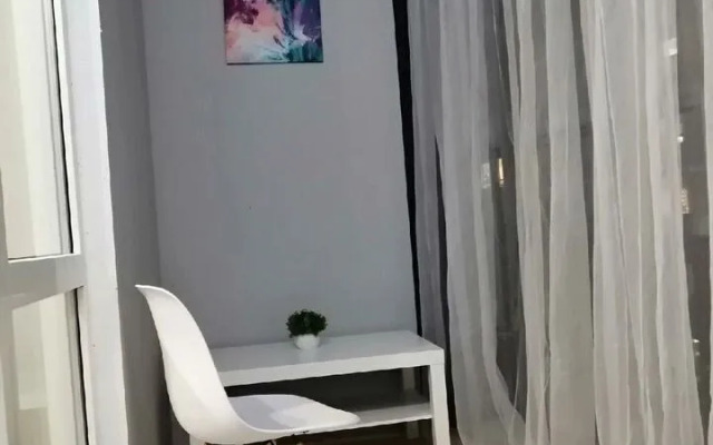Studiya Na Kolmovskoy Naberezhnoy 71b Flat