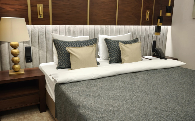 Volga Premium Hotel