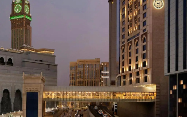 Отель Sheraton Makkah Jabal Al Kaaba