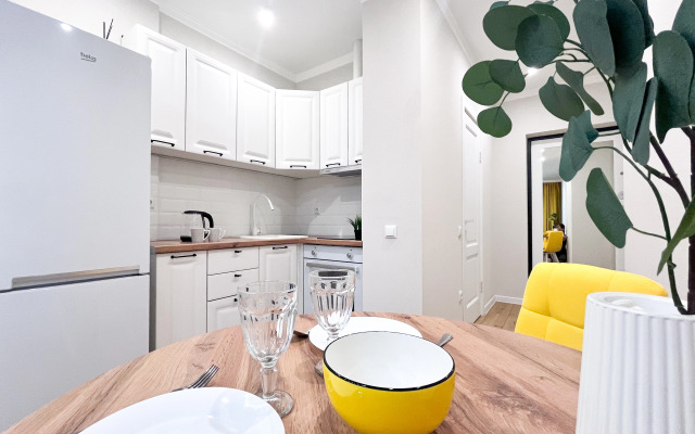 Dobrye Kvartiry S Terassoy Na Larina 45s6 Apartments