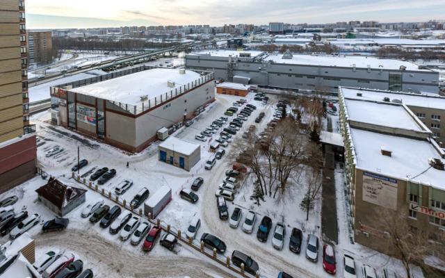 АПАРТАМЕНТЫ REHOME24 на 13 этаже с балконом