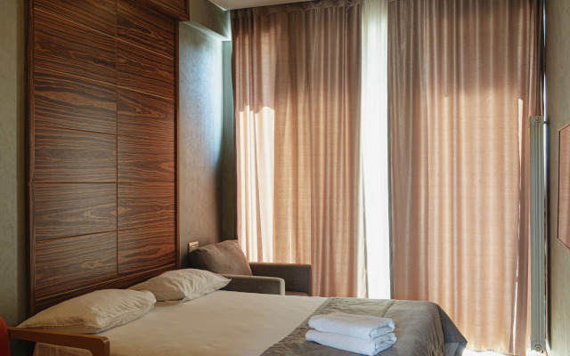 Shani Resort & Villas Hotel