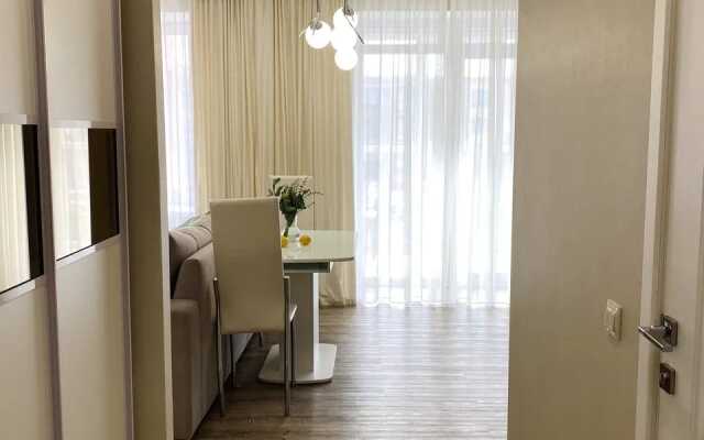 Chally Yar Apartments