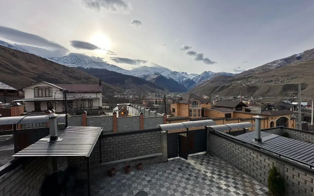 So Spa Dzhakuzi S Podogrevom Private House