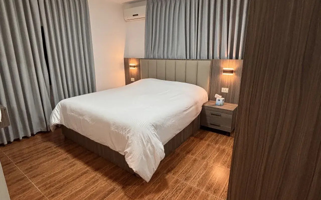 Al Farouq Hotel Apartments Hotel