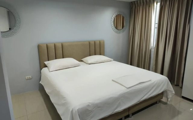 Jomtien Condotel&village Villa