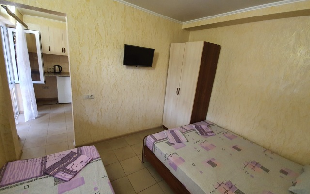 Oksana Guest House