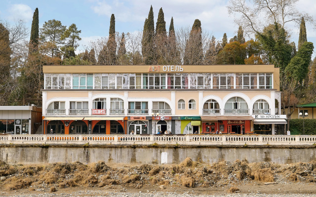 Апартаменты 10 минут до моря вид на набережную