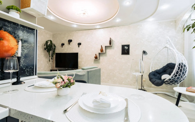 Апартаменты Пять Звезд у Ж/Д вокзала