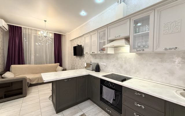 Квартира с дизайнерским ремонтом и красивым видом на город