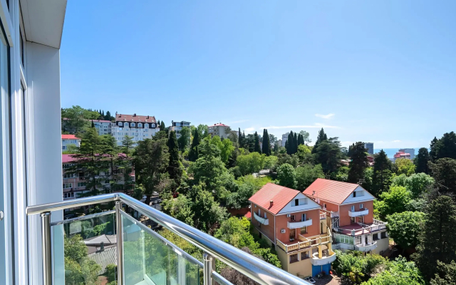 Просторная квартира с панорамой на море. Маэстро 67