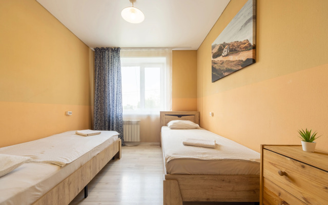 Апартаменты Трехкомнатные 10 тысяч метров 1