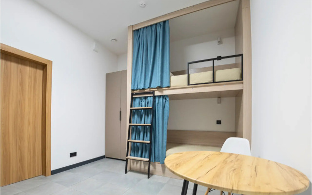 Minem Uryn Hostel
