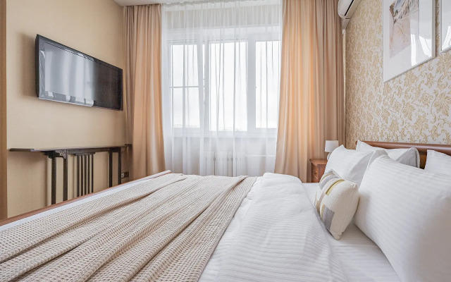 Апартаменты в центре на улице Студеная 68а Сова-Дом