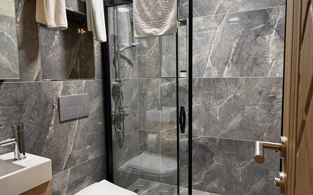 Отель Mamma Marya Hotel